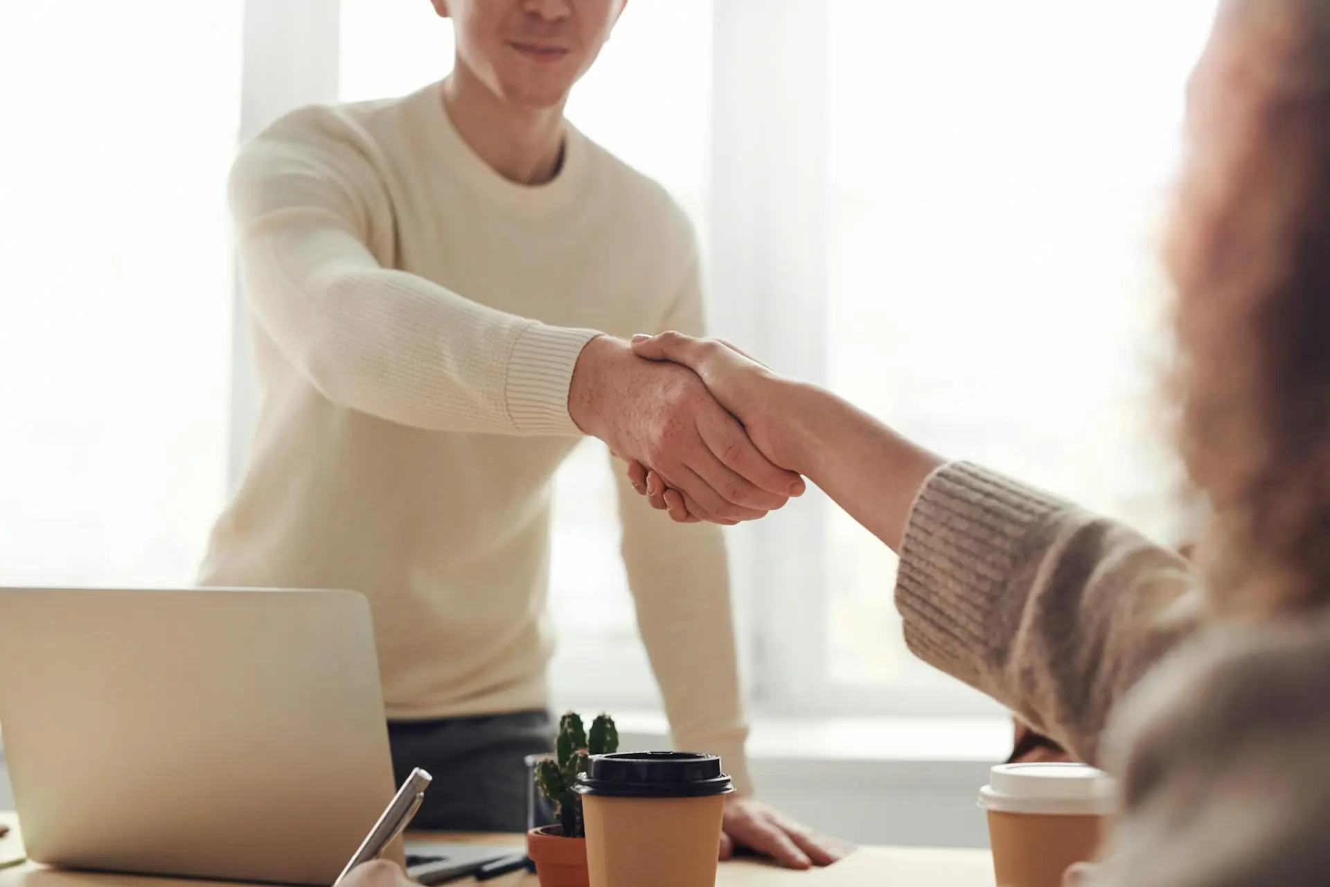 How to Choose a Specialized DBA Company: 7 Essential Criteria to Avoid Mistakes in Outsourcing